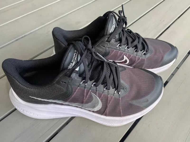 Used Nike Zoom Winflo Running Shoes