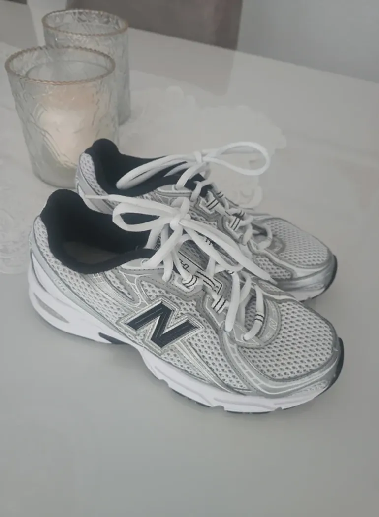 Tweedehands New Balance 740 bike — afbeelding 5 van 5