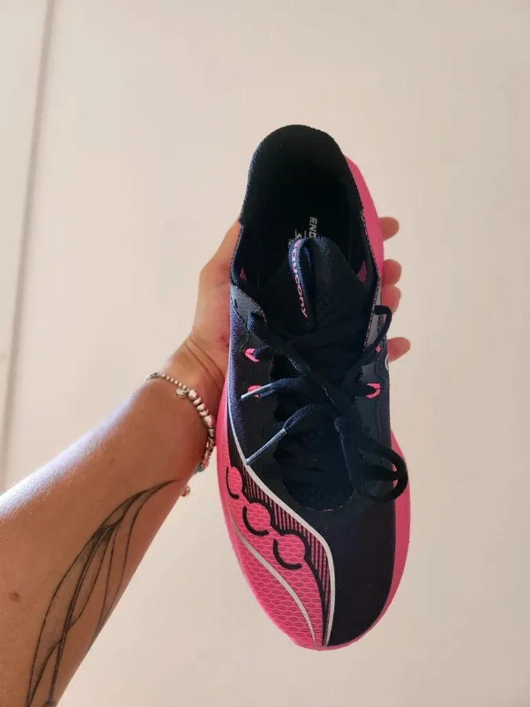 Used Saucony Endorphin Pro bike — image 3 of 5