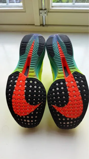 Použité Lightweight Vaporfly 3 ZoomX bike — obrázek 2 z 6