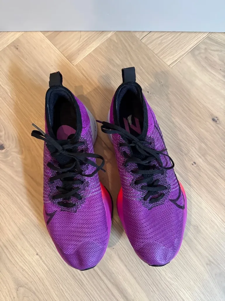 Used Nike ZoomX bike — image 2 of 3