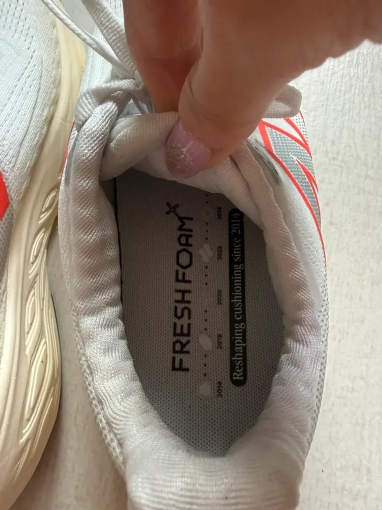 Used New Balance Fresh Foam 1080 bike — image 11 of 11