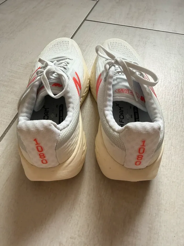 Used New Balance Fresh Foam 1080 bike — image 7 of 11