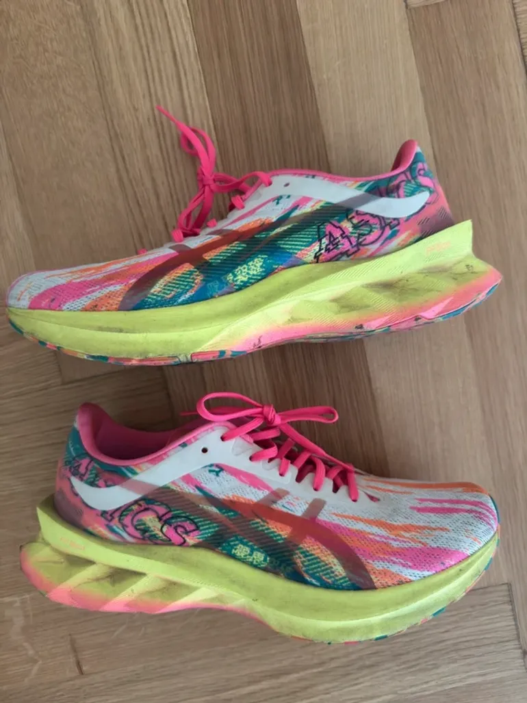 Used Asics GEL-DS Trainer 26 bike — image 1 of 3