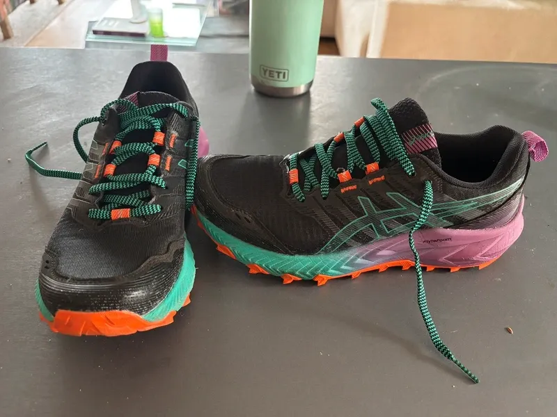 Gebrauchtes Asics Gel Trabuco 9 Running Shoes