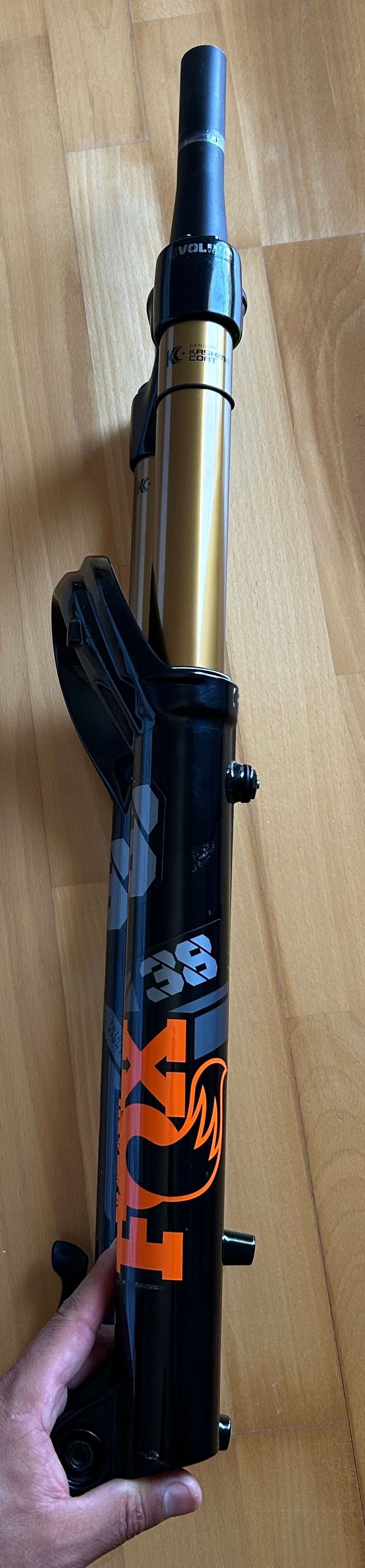 Used Fox 38 Factory Grip 2 Fork bike — image 2 of 11
