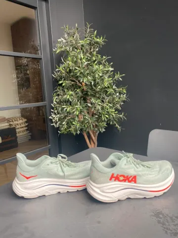 Použité Hoka Clifton 10 bike — obrázek 2 z 7