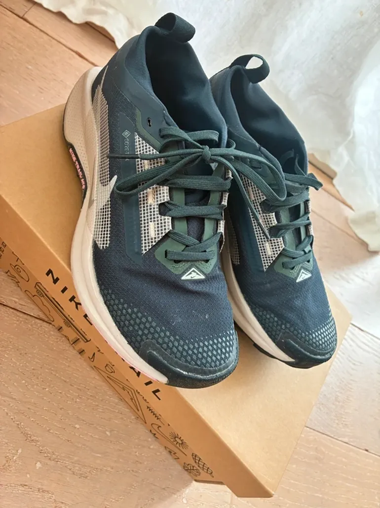 Použité Pegasus Trail 5 Gore-Tex bike — obrázek 2 z 16