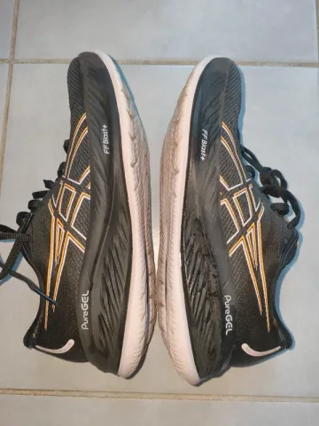 Used Asics Cumulus bike — image 1 of 5