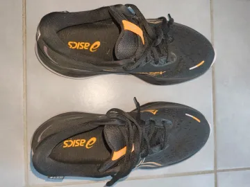 Used Asics Cumulus bike — image 4 of 5