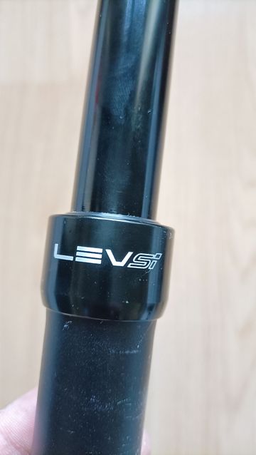 Used Kind Shock LEV Si Integra Dropper Post 2023 bike — image 5 of 9