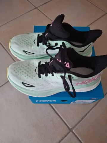 Used Hoka Clifton 9 bike — image 1 of 7