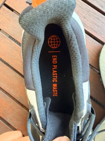 Used Continental Ultraboost bike — image 9 of 9