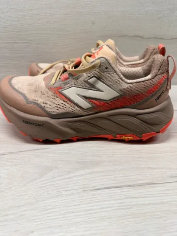 Used New Balance Hierro V9 bike — image 1 of 6