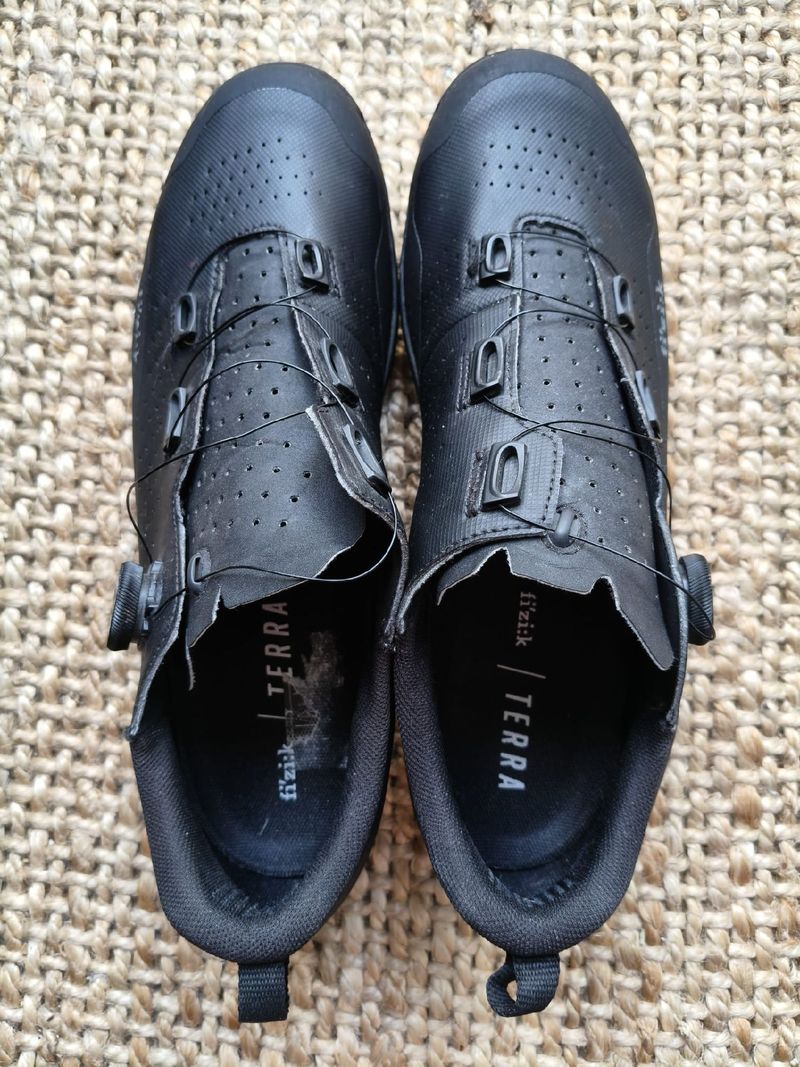 Käytetty Fizik Terra Atlas 2025 Cycling Shoes