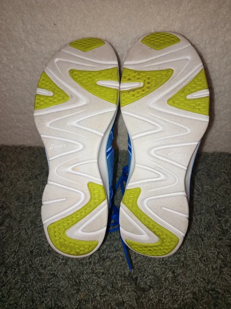 Used Asics Gel-Fit Sana bike — image 2 of 5