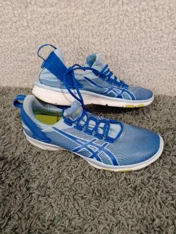 Used Asics Gel-Fit Sana bike — image 3 of 5