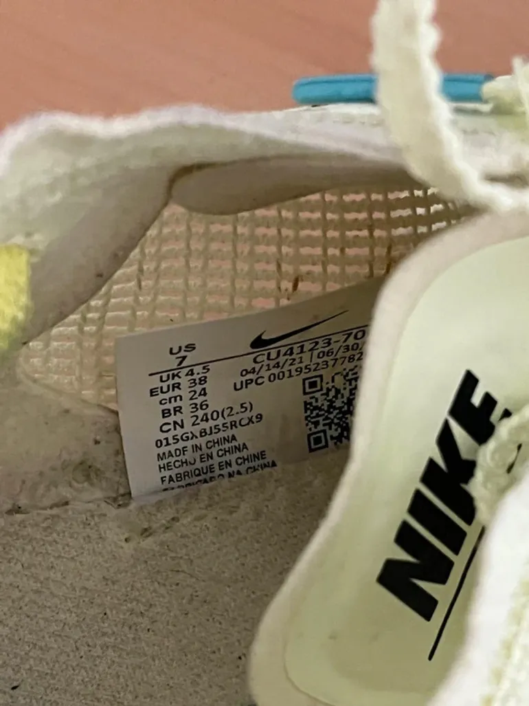 Used Nike Vaporfly Next% 2 bike — image 3 of 3