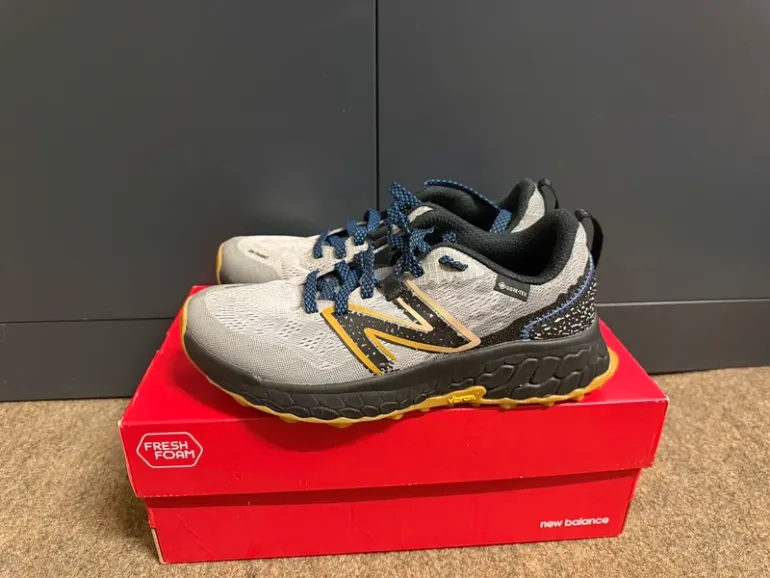 Used New Balance Laufschuh bike — image 3 of 4