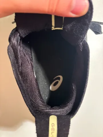 Used Asics Gel-Nimbus 26 bike — image 5 of 8