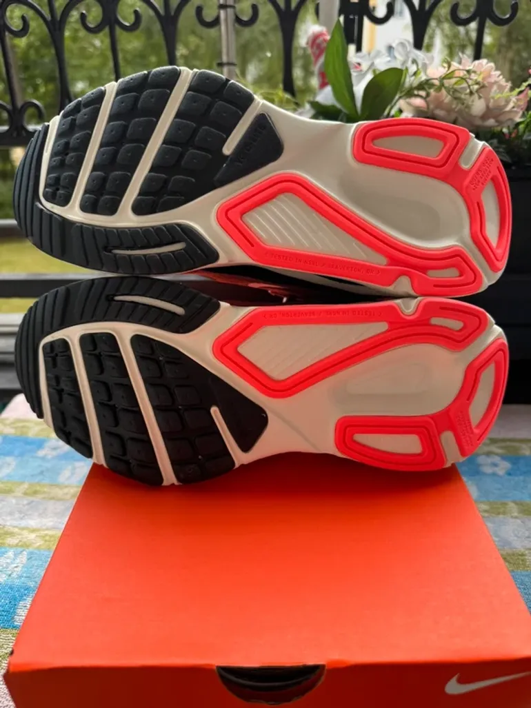 Used Nike Structure Plus bike — image 5 of 5