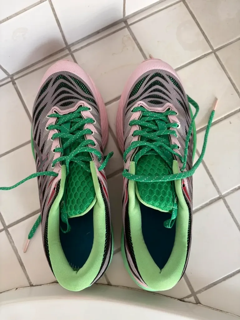 Used Asics FN3-S Gel Kayano 28 bike — image 3 of 8