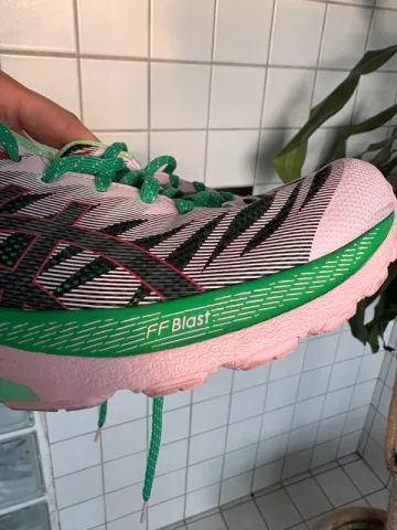 Used Asics FN3-S Gel Kayano 28 bike — image 6 of 8