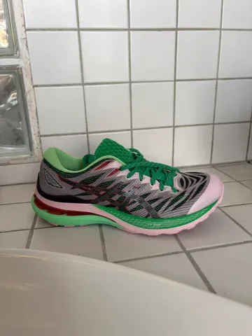 Used Asics FN3-S Gel Kayano 28 bike — image 1 of 8