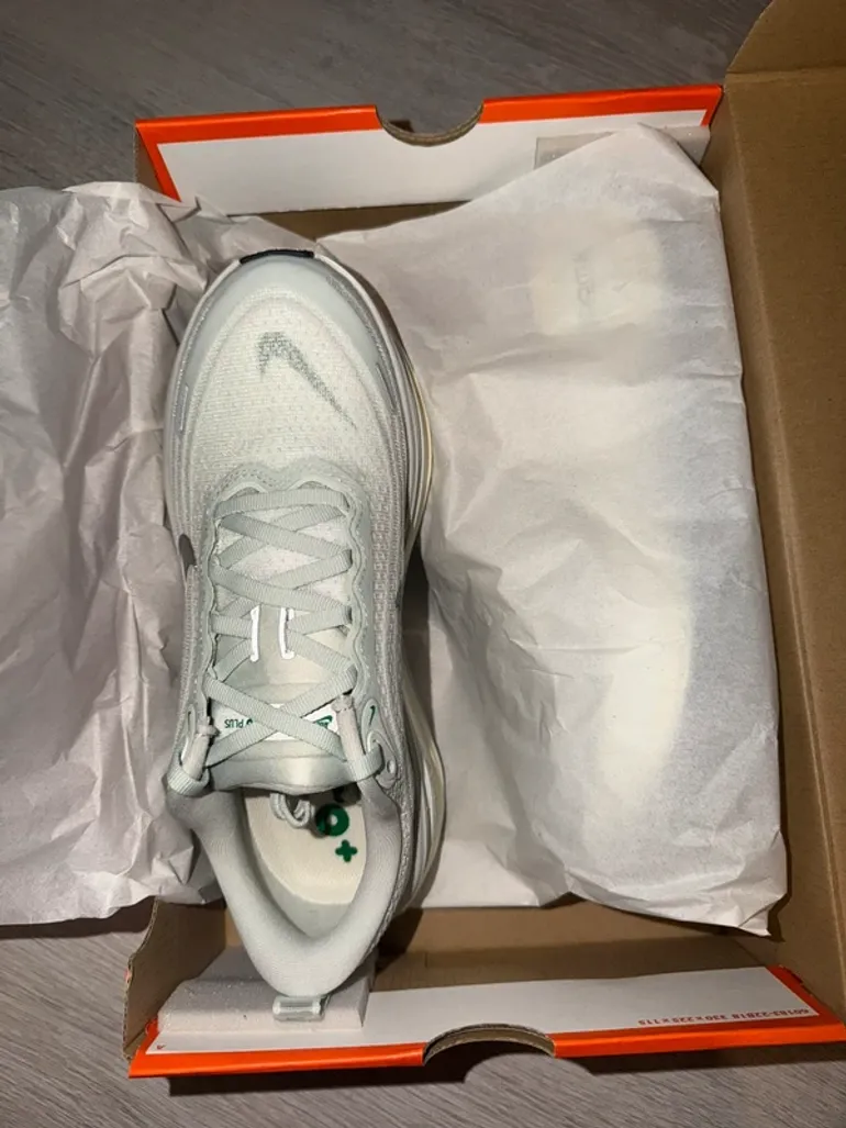 Used Nike ZoomX bike — image 3 of 9