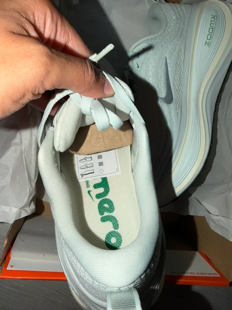 Used Nike ZoomX bike — image 5 of 9