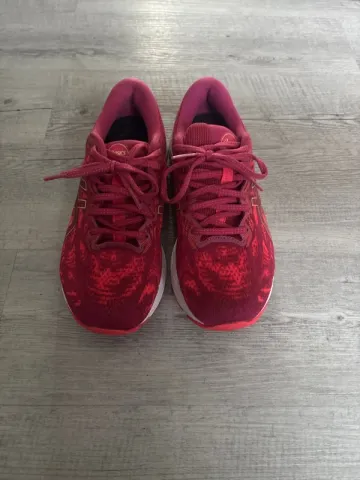 Used Asics Gel Cumulus 23 bike — image 1 of 6