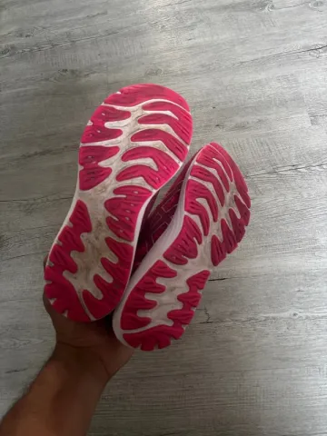 Used Asics Gel Cumulus 23 bike — image 6 of 6