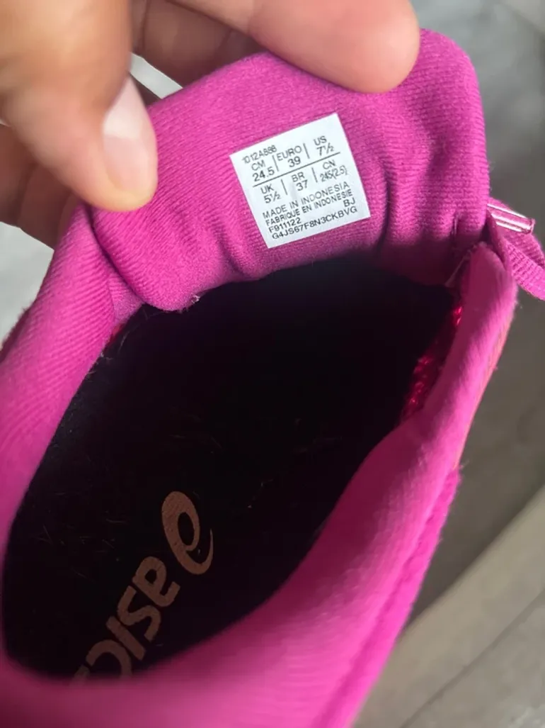 Used Asics Gel Cumulus 23 bike — image 5 of 6