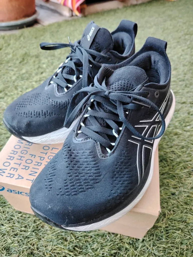 Used Asics Gel Nimbus bike — image 3 of 9