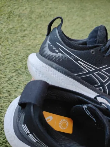 Used Asics Gel Nimbus bike — image 5 of 9