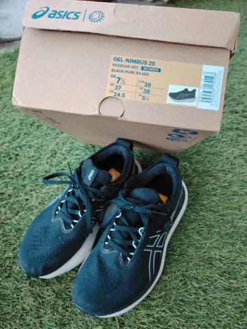 Used Asics Gel Nimbus bike — image 8 of 9