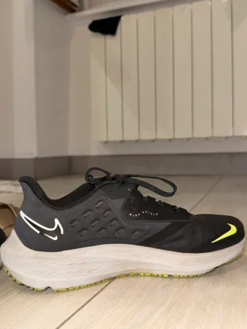 Used Pegasus Nike Air Zoom 39 Shield bike — image 9 of 10