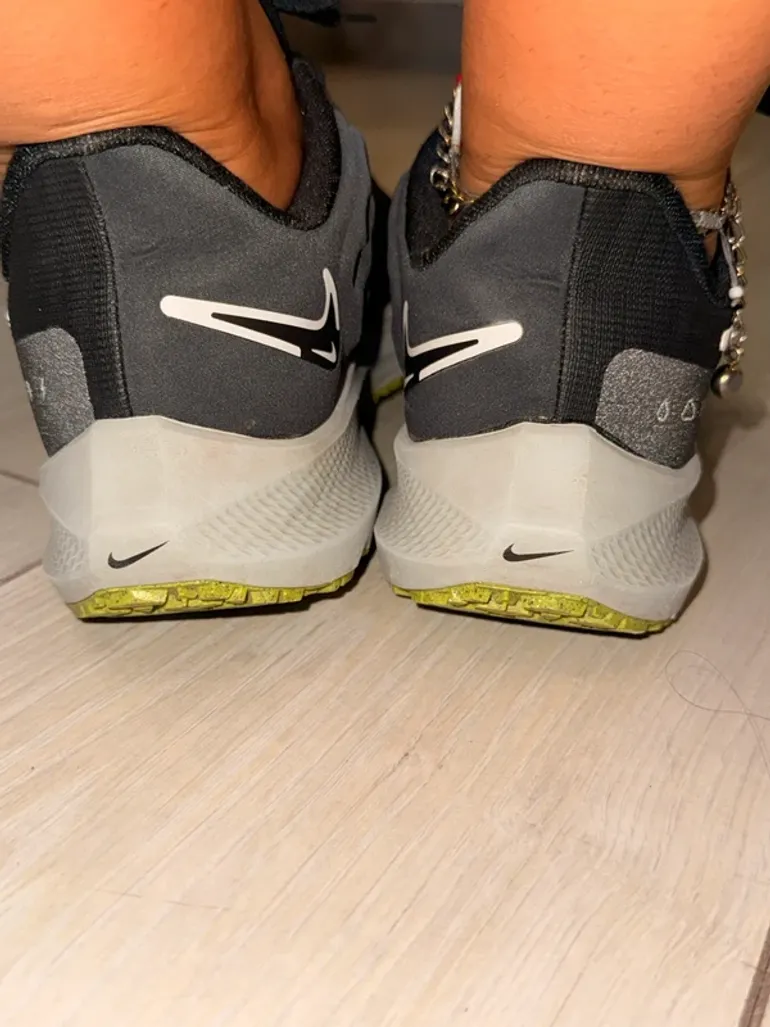Used Pegasus Nike Air Zoom 39 Shield bike — image 5 of 10