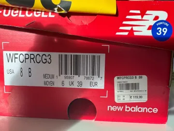 New Balance Fuelcell bike d'occasion — image 3 sur 3