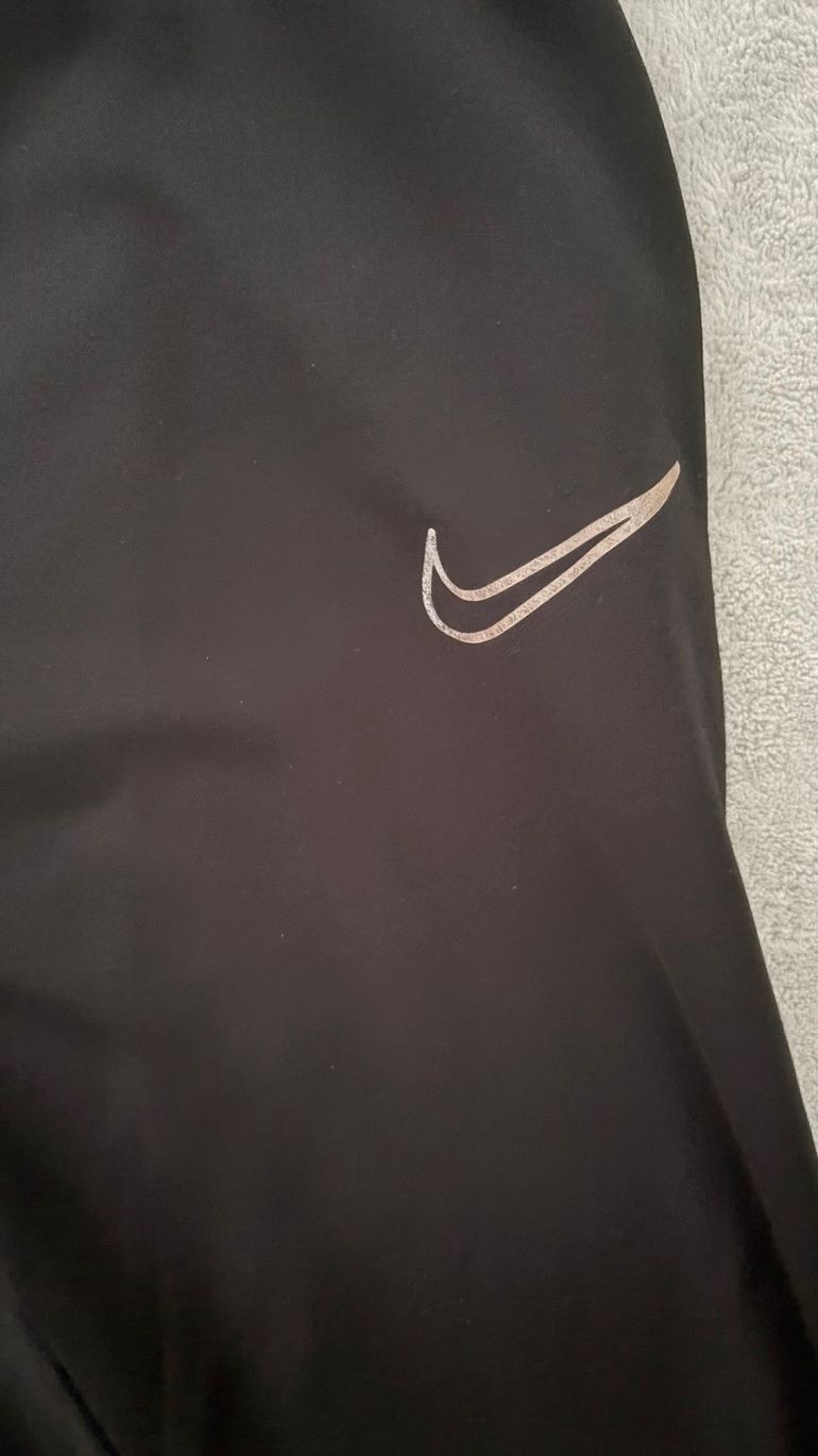 Brugt Nike Running Shoes 2024 bike — billede 2 af 5