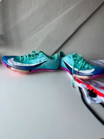 Used Rose Nike Air Zoom Maxfly 2 bike — image 3 of 14