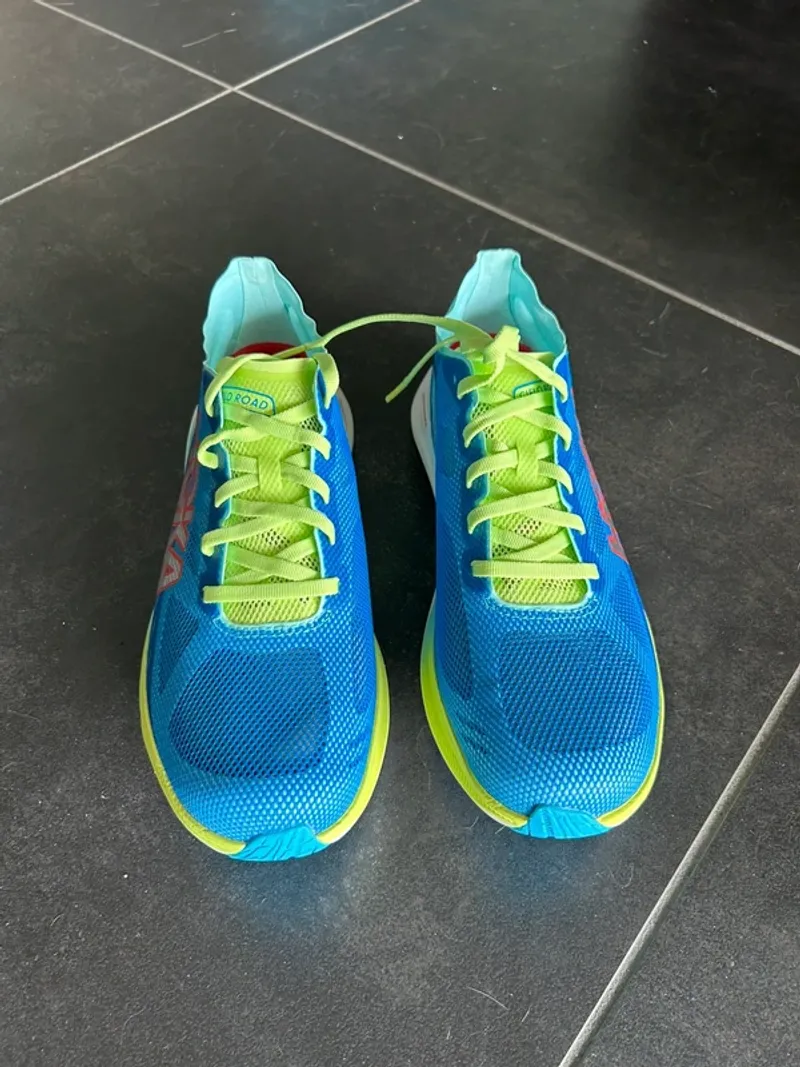 Hoka Cielo Road Running Shoes d'occasion