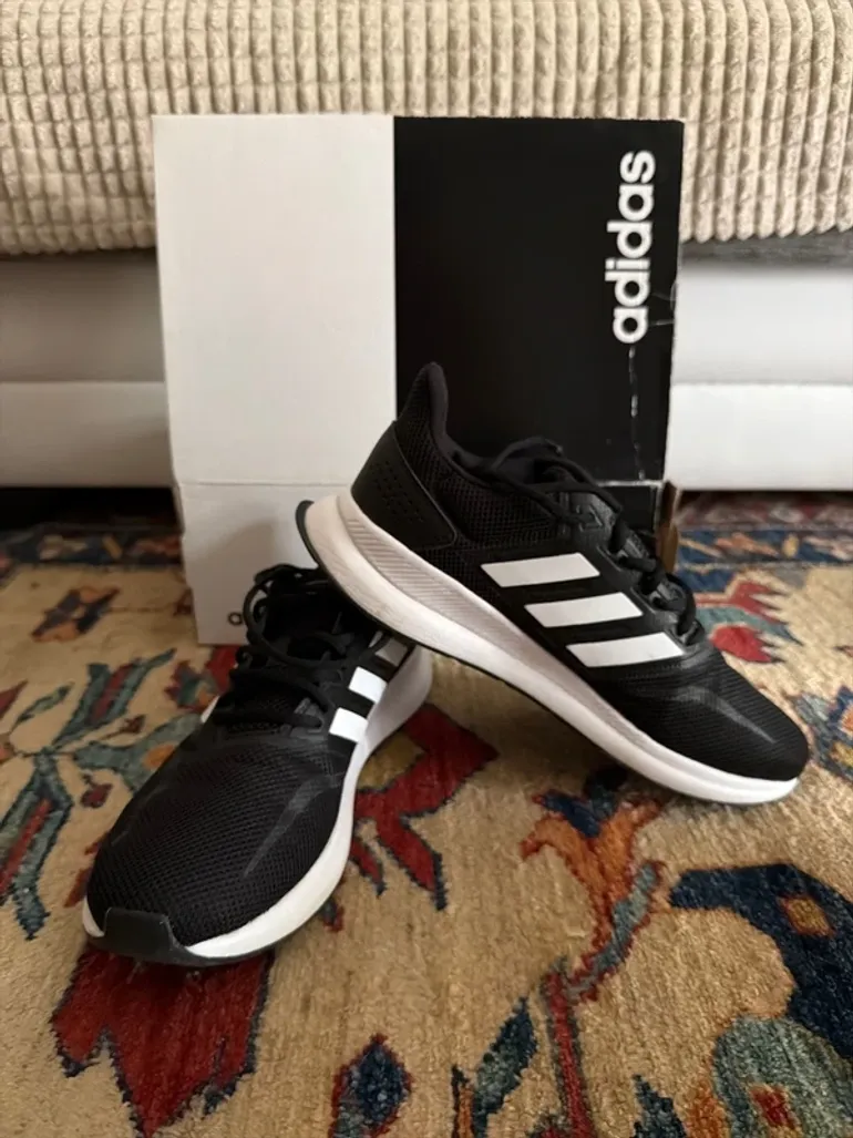 Used Adidas Runfalcon bike — image 5 of 5