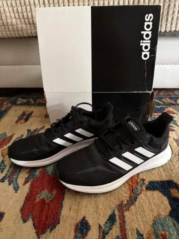 Used Adidas Runfalcon bike — image 2 of 5