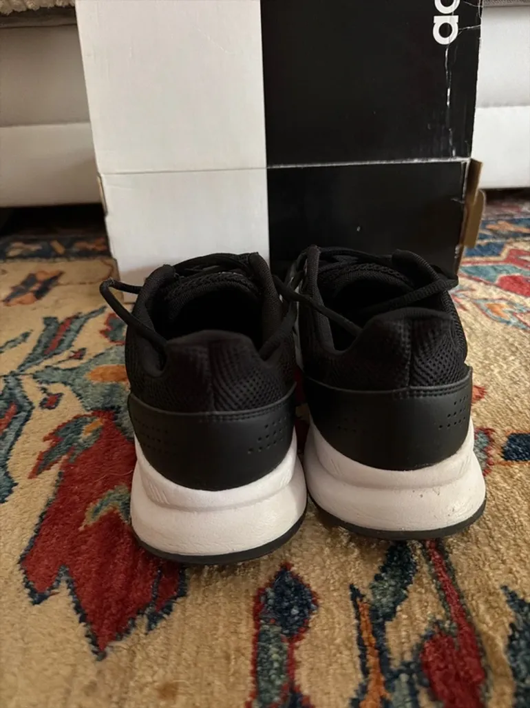 Used Adidas Runfalcon bike — image 4 of 5