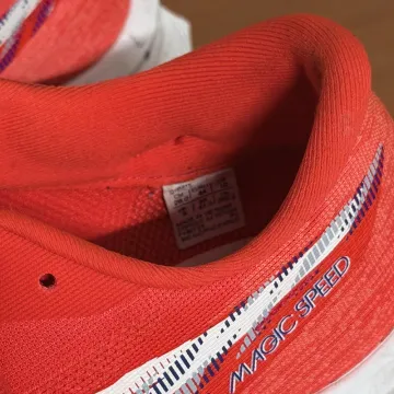 Used Asics Magic Speed 4 bike — image 7 of 7