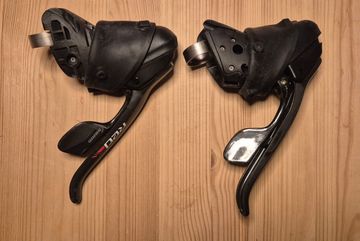 Gebrauchtes Sram Red 22 Shift-Brake Lever Set bike — Bild 4 von 5