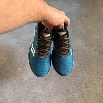 Used Saucony Guide 13 bike — image 6 of 11