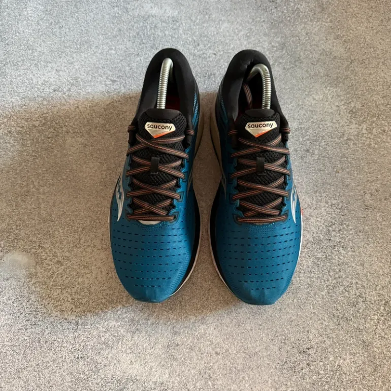 Used Saucony Guide 13 bike — image 2 of 11