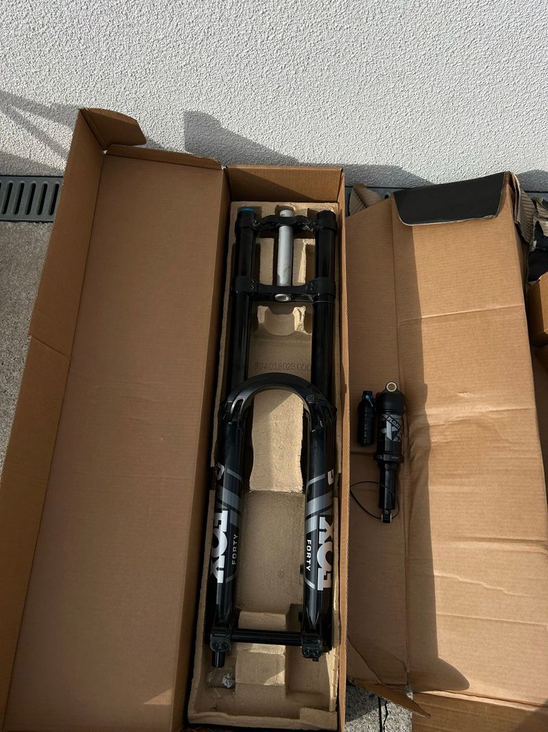 Używany Fox 40 Performance Fork 2024 Fork